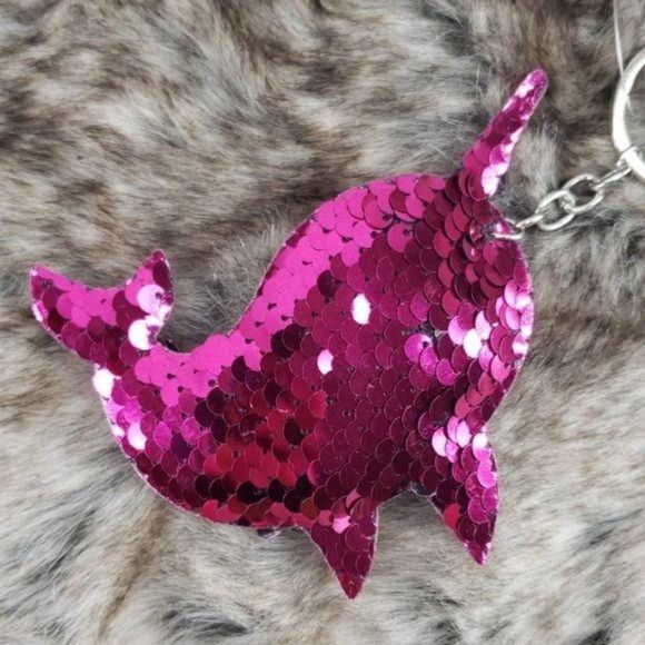 Narwhals Pink Two Colored sequined Keychain - Picture 2 of 4